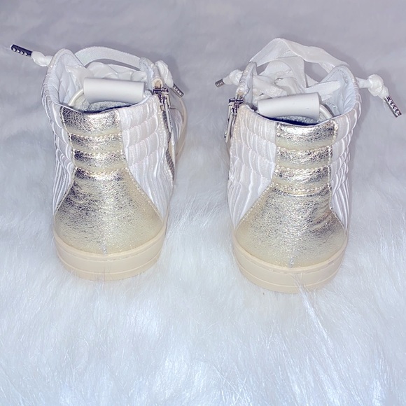 P448 Skate High Top Sneakers - Picture 4 of 9